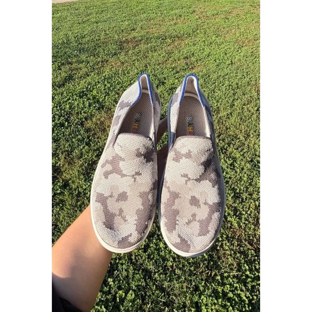 Rothy’s The Kids Sneaker Gray Camo Washable Knit Slip On Shoes Size 4
